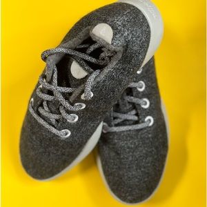 Dark gray gently used Wool Runner Allbirds